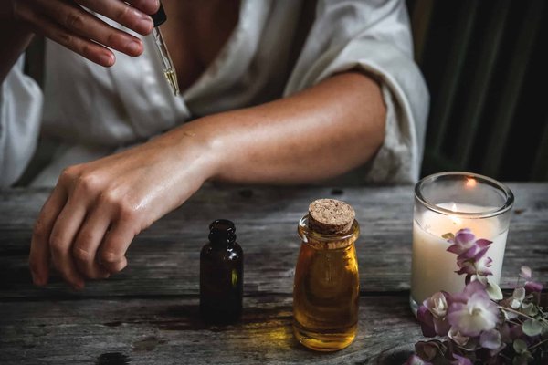 Quels sont les bienfaits des huiles essentielles pour la beauté ?