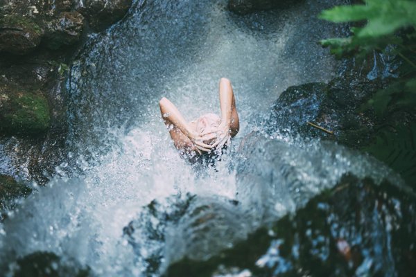 Comment intégrer la naturopathie dans sa routine de santé ?